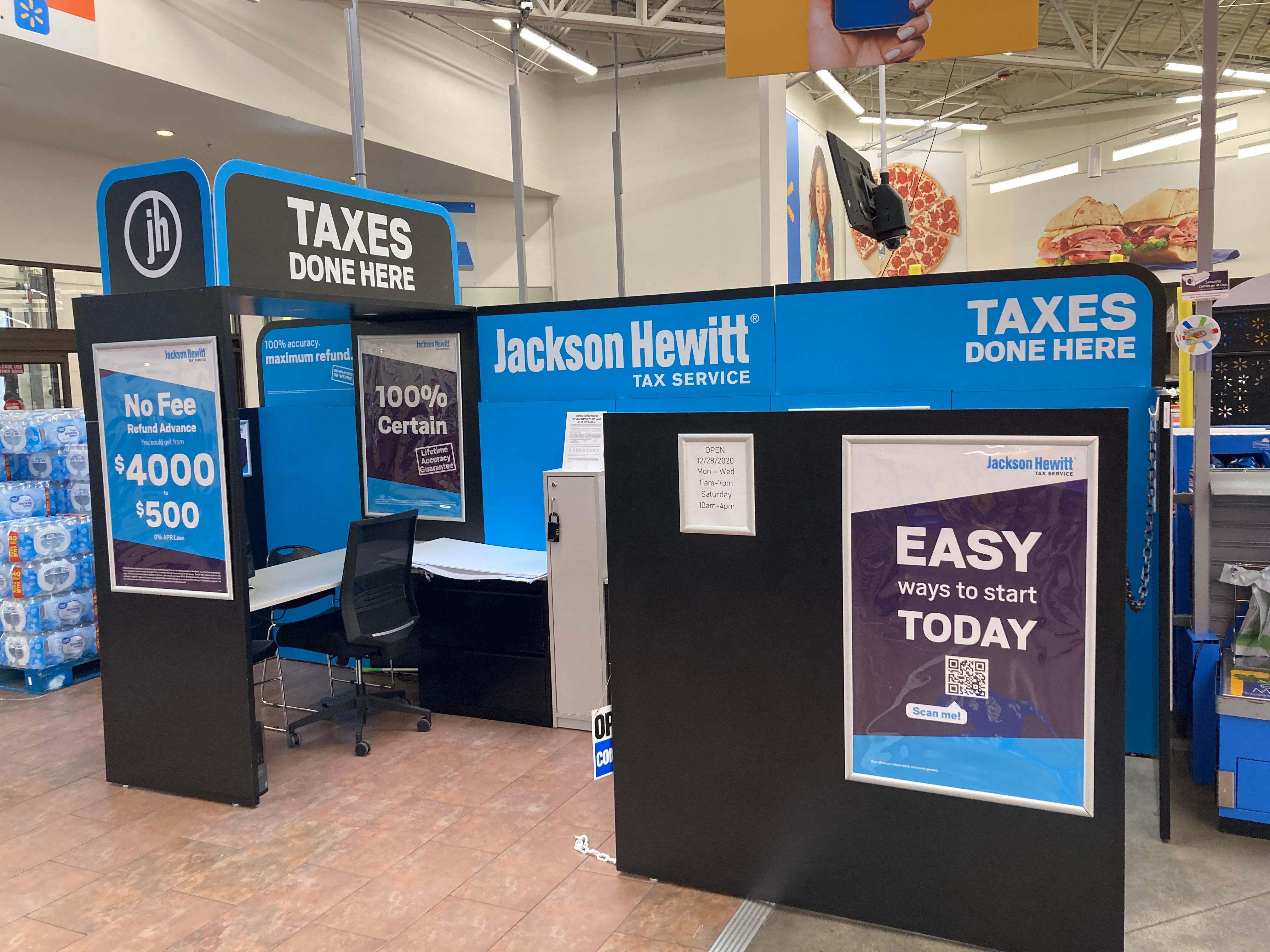 Selene Juarez, SRTP tax expert at AA Accounting Plus in National City, providing professional tax preparation services